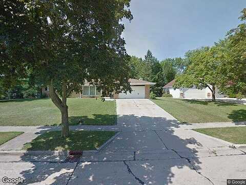 Seymour, MILWAUKEE, WI 53227