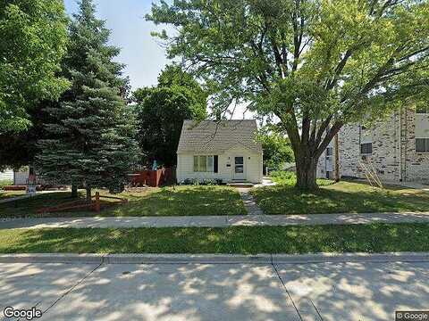 92Nd, MILWAUKEE, WI 53227