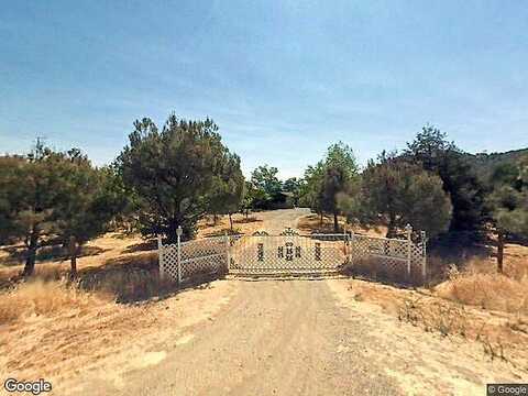 Fallen Oak, TOLLHOUSE, CA 93667