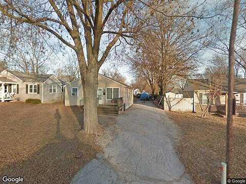 10Th, BLUE SPRINGS, MO 64015