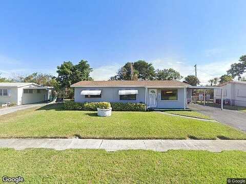 16Th, RIVIERA BEACH, FL 33404