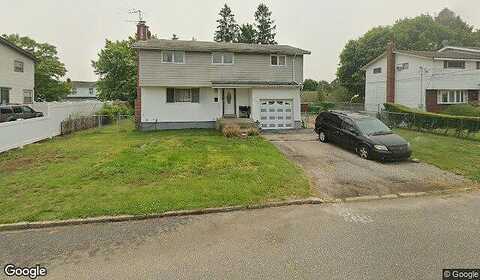 Barleau, BRENTWOOD, NY 11717