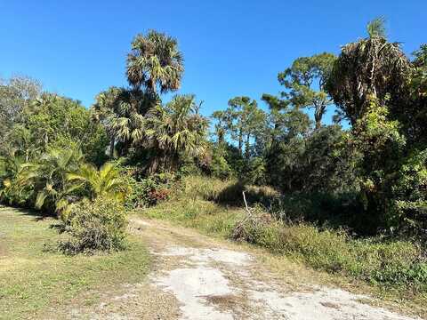 35Th, VERO BEACH, FL 32968