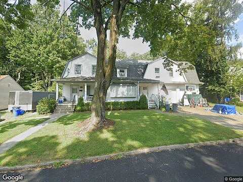 Chestnut, CLOSTER, NJ 07624