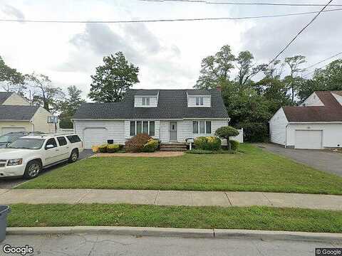 Westwood, MASSAPEQUA PARK, NY 11762