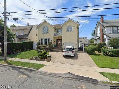 Bayview, CEDARHURST, NY 11516