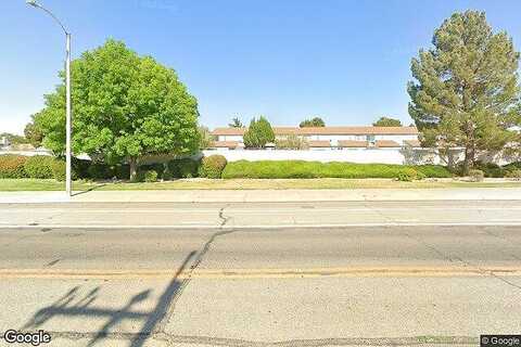 15Th, LANCASTER, CA 93535