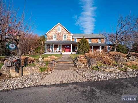 Upper Saddle River, MONTVALE, NJ 07645