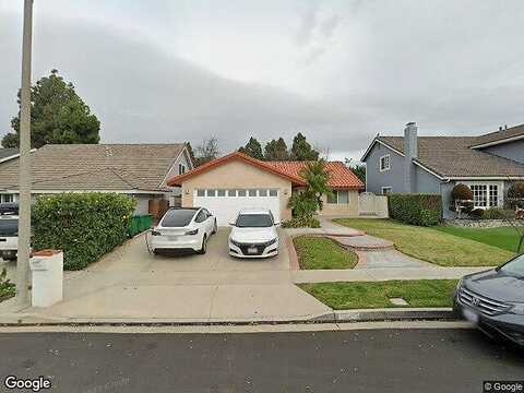 Lindstrom, IRVINE, CA 92604