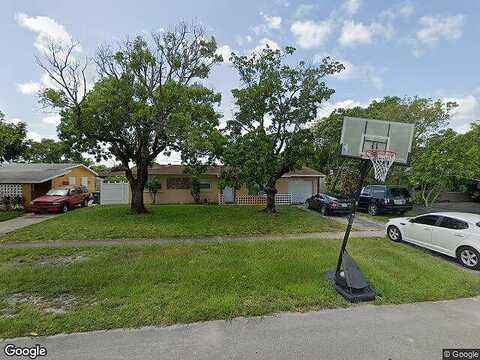 14Th, LAUDERHILL, FL 33313