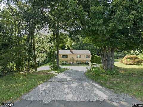 Moose Hill, MONROE, CT 06468