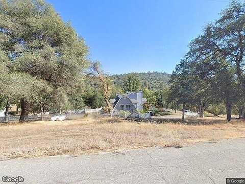 Little Lake, OAKHURST, CA 93644