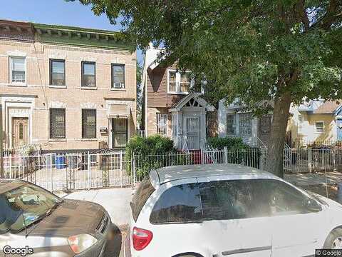 29Th, BROOKLYN, NY 11210