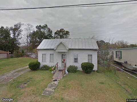 Saint Nicholas, JEANERETTE, LA 70544