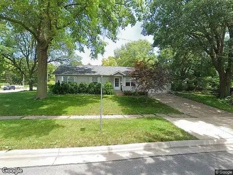 16Th, BETTENDORF, IA 52722