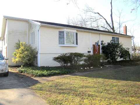 Lincoln, ISLIP TERRACE, NY 11752