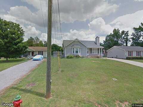 Anita, CLARKSVILLE, TN 37042