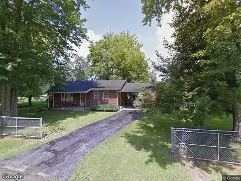 8Th, CLAY CITY, KY 40312