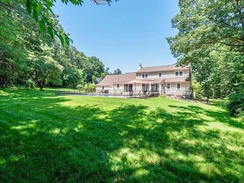 Wyndhurst, HOLDEN, MA 01520