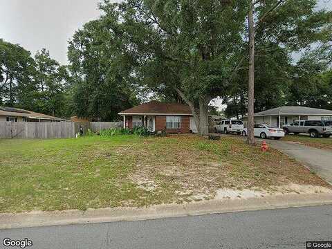 Queen, MILTON, FL 32570