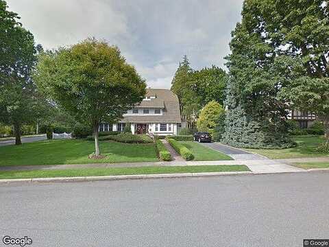 Whitehall, GARDEN CITY, NY 11530