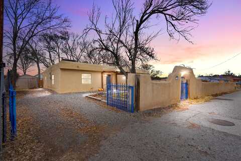 Adobe, LOS LUNAS, NM 87031