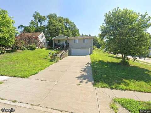 33Rd, OMAHA, NE 68112