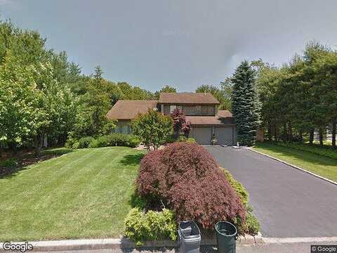 Annandale, COMMACK, NY 11725