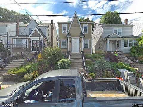 Cedar St, NORTH ARLINGTON, NJ 07031