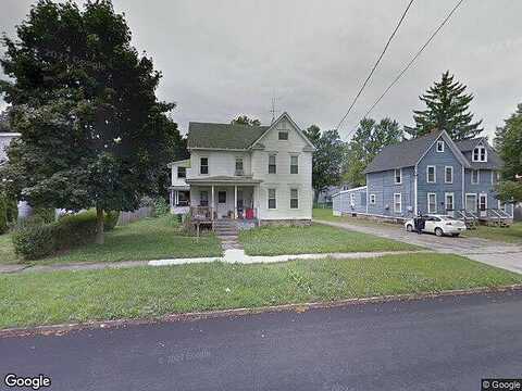 West, MEDINA, NY 14103