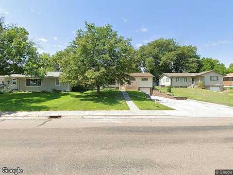 10Th, MC COOK, NE 69001