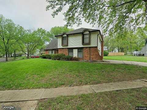 Twin Oaks, KANSAS CITY, MO 64151