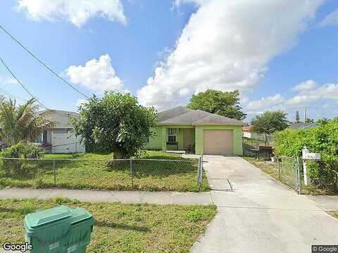 9Th, RIVIERA BEACH, FL 33404