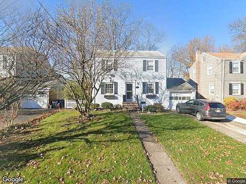 Hillcrest, DUMONT, NJ 07628