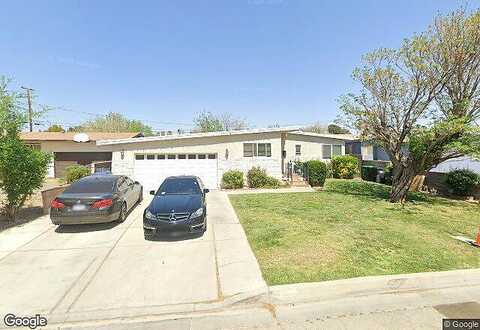 Avenue H7, LANCASTER, CA 93534