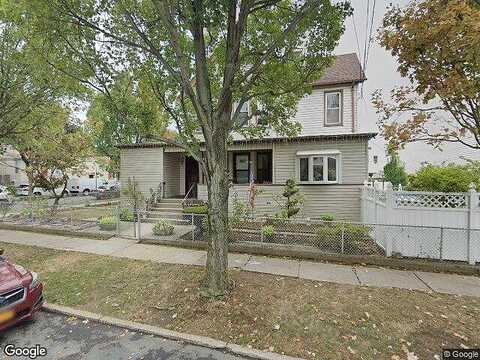 76Th, WOODHAVEN, NY 11421