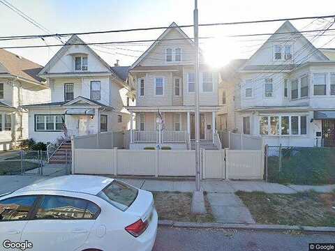 97Th, WOODHAVEN, NY 11421