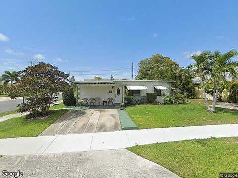 12Th, Lake Worth, FL 33460