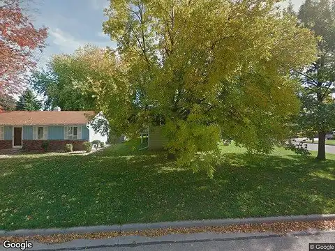 Louise, NEENAH, WI 54956