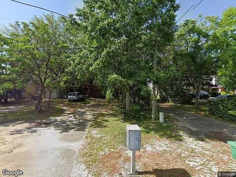 4Th, SHALIMAR, FL 32579