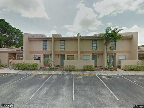 15Th, PEMBROKE PINES, FL 33024