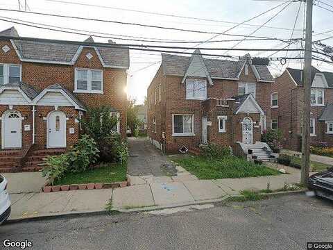 239Th, FLORAL PARK, NY 11001