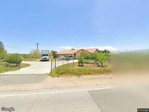 Smoke Tree Rd, OAK HILLS, CA 92344