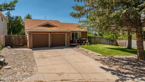 48 Pinetree Place, Parachute, CO 81635