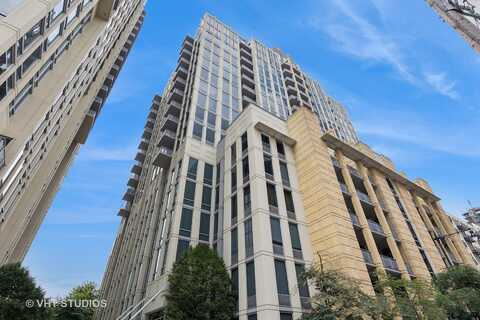 720 N. Larrabee Street, Chicago, IL 60654