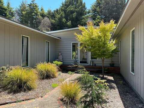 10451 Nichols Lane, Mendocino, CA 95460