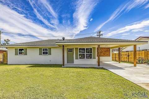 170 Alamo Dr, Houma, LA 70360