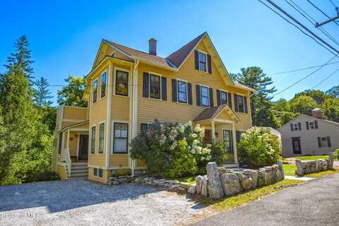 5 Stockbridge Rd, West Stockbridge, MA 01266