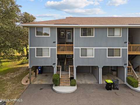 26 Bunker Court, Oak Island, NC 28465