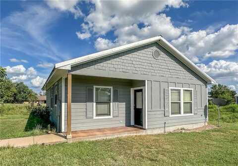 790 E Boundary Street, Giddings, TX 78942